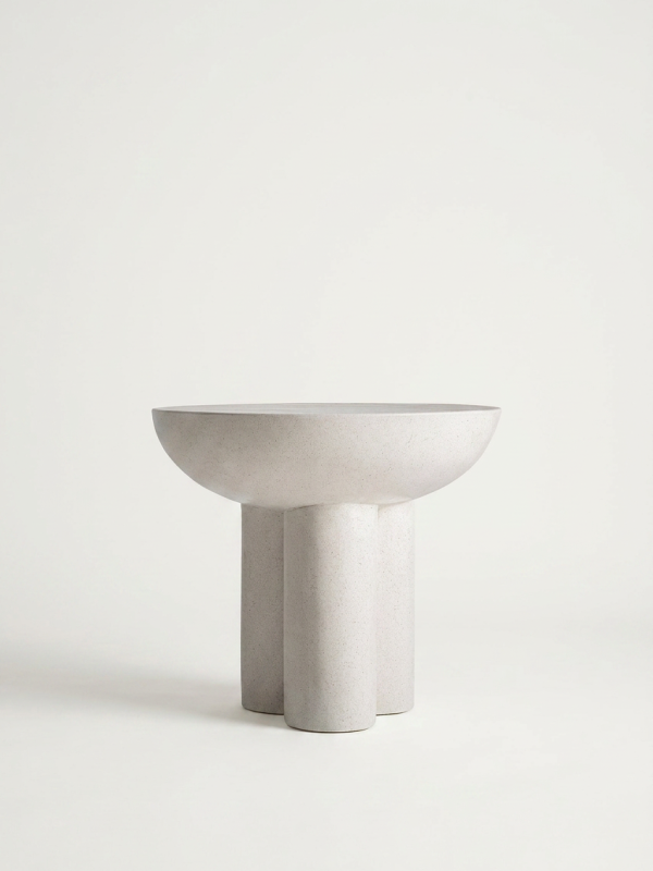BROICH SIDE TABLE
